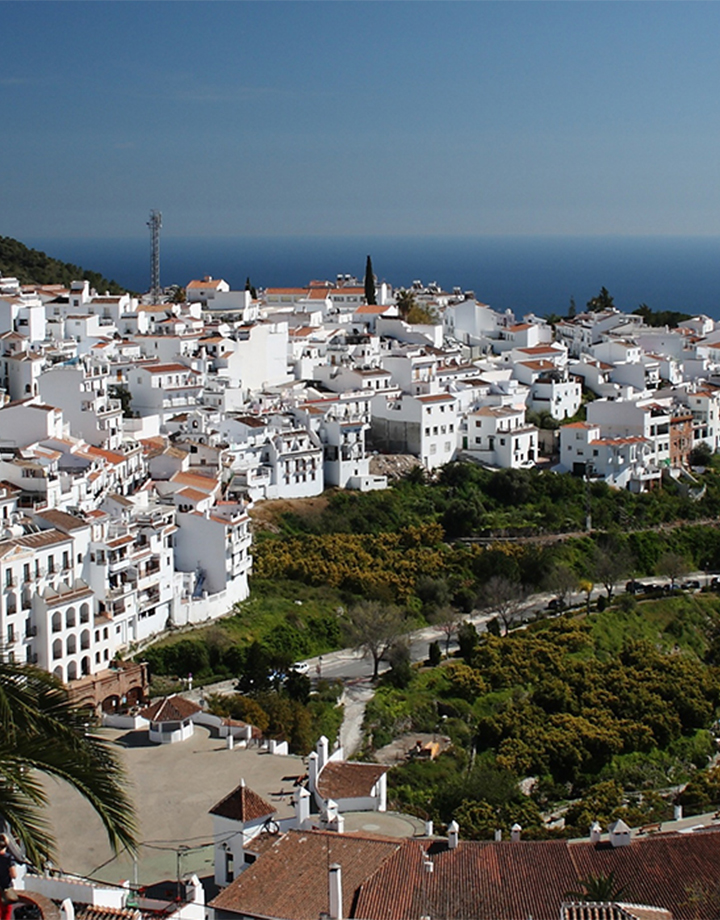 frigiliana-malaga-2202695-720x920