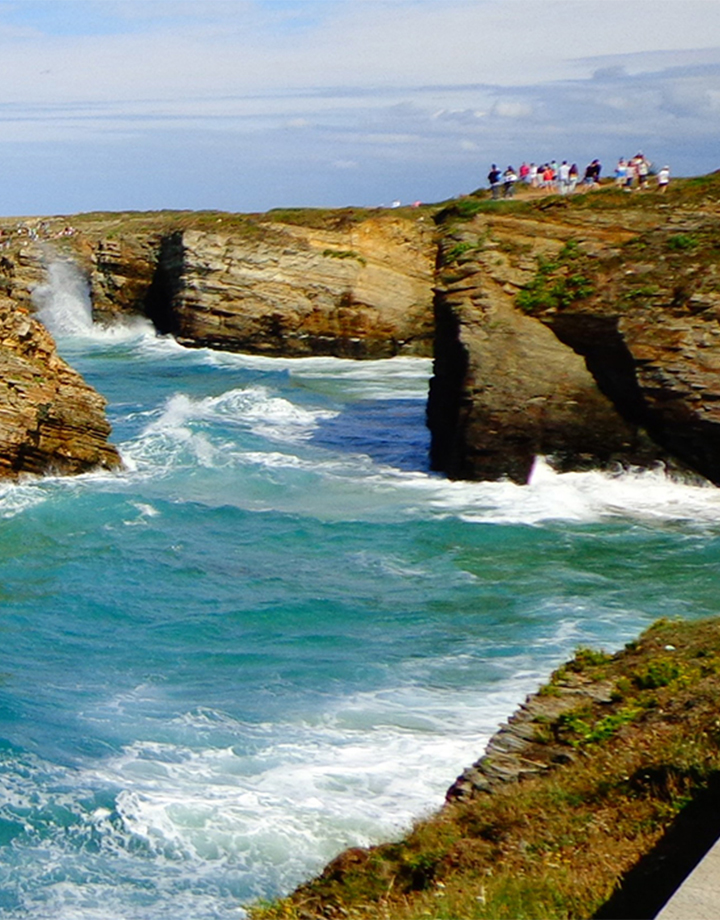 playa-catedrales-1743681-720x920